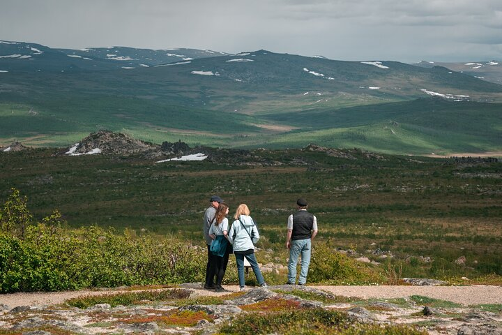 8-12 Hour Private Arctic Circle Experience in Alaska with Lunch - Photo 1 of 22